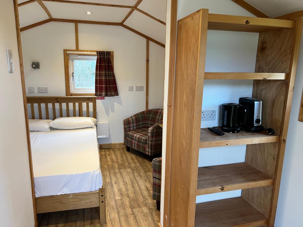 Isle Of Skye Camping Pods Экстерьер фото